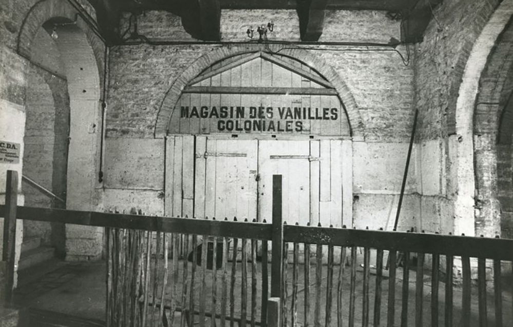 Entrepôt Lainé vers 1978. Archives du Capc Musée d'art contemporain de Bordeaux. Photo ISO